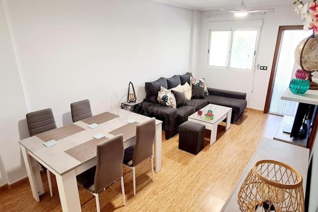 Agreable Appartement Avec Piscine Commune San Pedro del Pinatar Εξωτερικό φωτογραφία